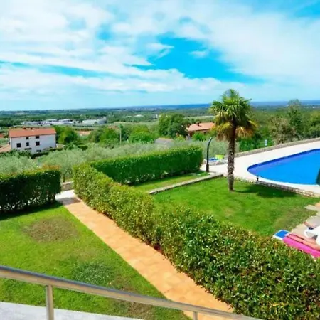 Pool House Kristina Near Porec - Happy Holiday home